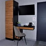 Pod Debami Inn 2*