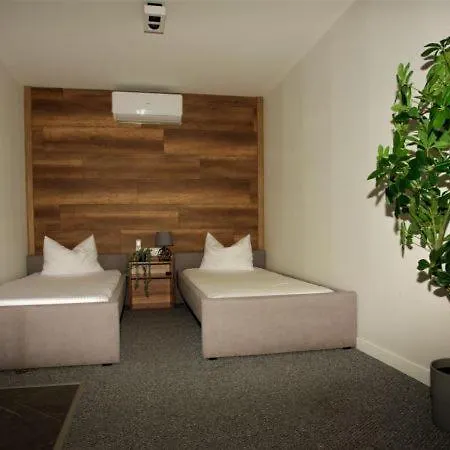 Hotelik Pod Debami Radwanice