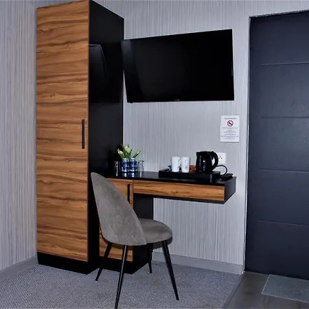 Pod Debami Penzion 2*