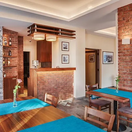 Hotelik Pod Debami Radwanice